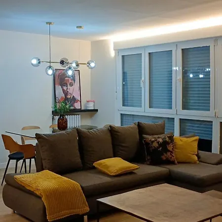 公寓 La Parada De San Domingo 2 *