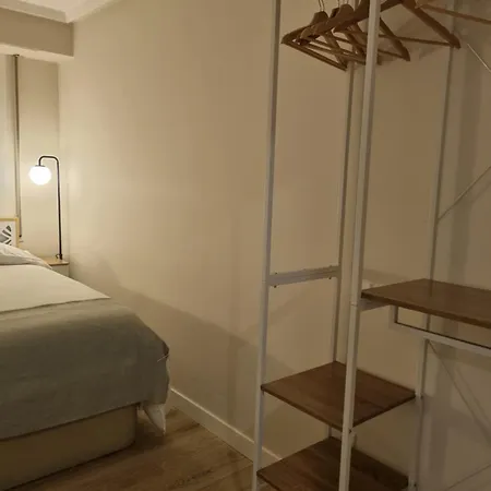 La Parada De San Domingo 2 萨拉戈萨